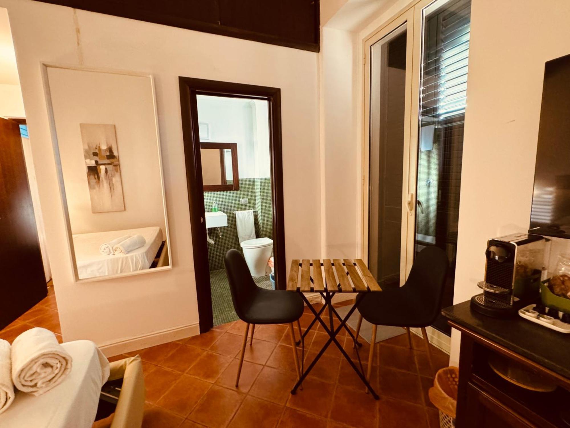 Swim Apartment Fronte Mare Катания Экстерьер фото